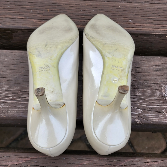 PRADA Patent Leather Beige Pointed Toe w/ bow origional BOX! 38.5 US 8.5 - Picture 6 of 12